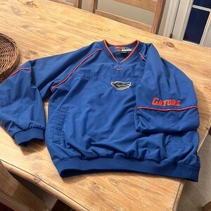 1990’s Nike Florida Gators pullover windbreaker. Excellent condition.
